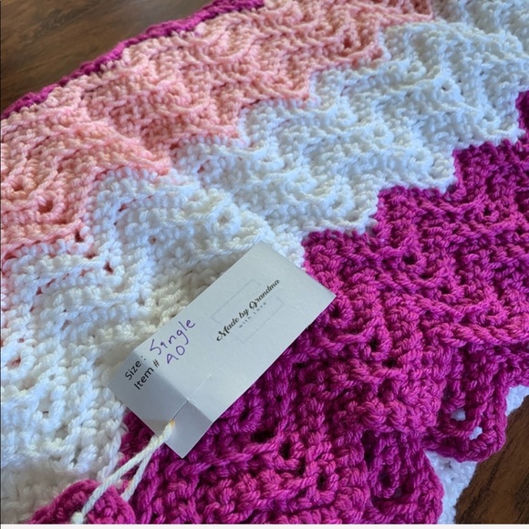 Made by Grandma - Hand Crocheted Single Blanket - Picture 1 of 2